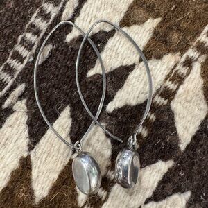 Silpada Sterling Silver .925 “Just Dropping In” Earrings